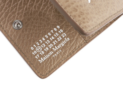 ★関税送料込み★ Maison margiela 二つ折り財布 S56UI0140P4455