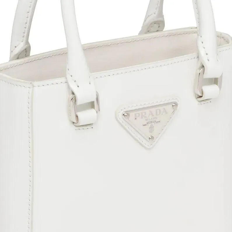 PRADA(プラダ) スモール ブラッシュドレザー トートバッグ ホワイト