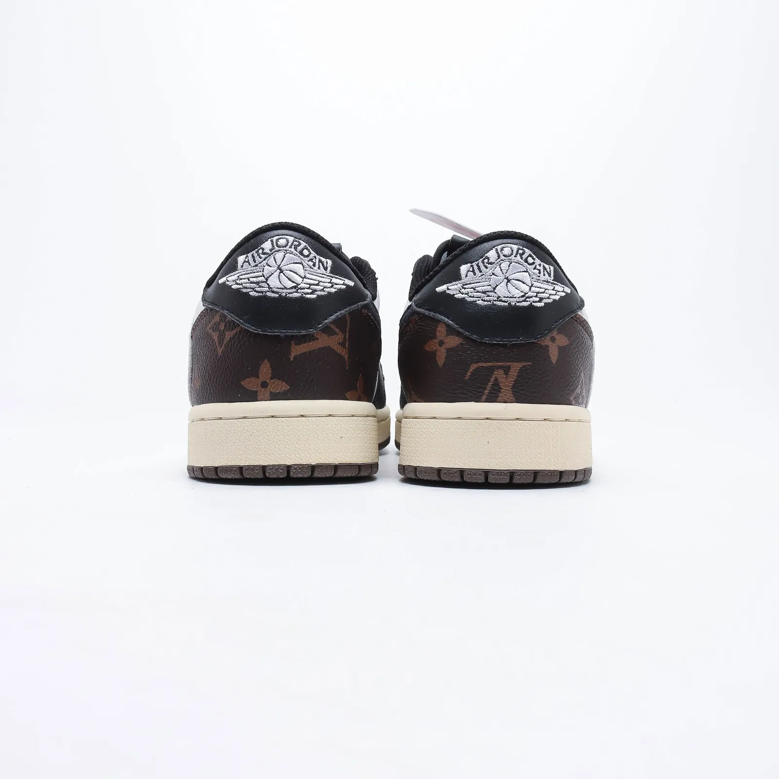 【日本未入荷】louis vuitton x travis scott x nike air jordan 1 low og sp damier azur lv monogram 【正規品】 代金引換