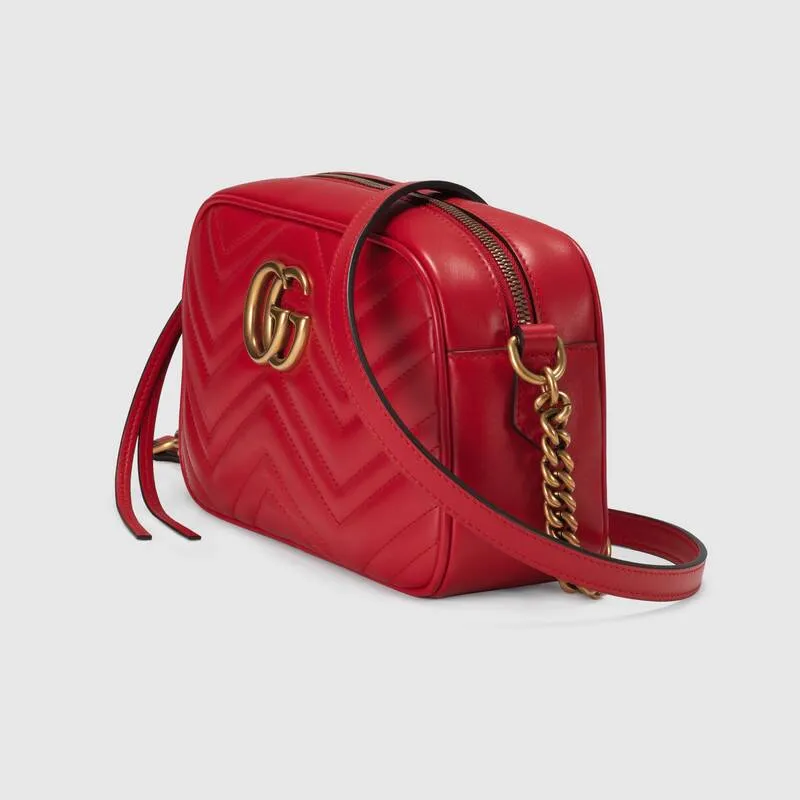 GUCCI(グッチ)〔GGマーモント〕キルティング スモール ショルダーバッグ