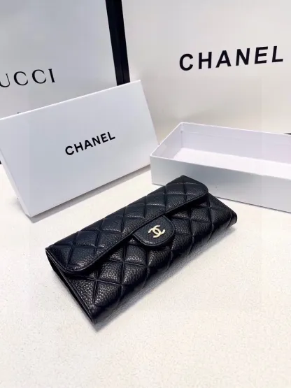 限定30個！CHANEL 財布 小香爆金牛革二つ折り財布 幅19CMx高10CM