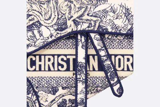 【CHRISTIAN DIOR】「25ans」掲載Cocomi大人気の★「サドル」バッグ★完売続出★限定30個お早めに！