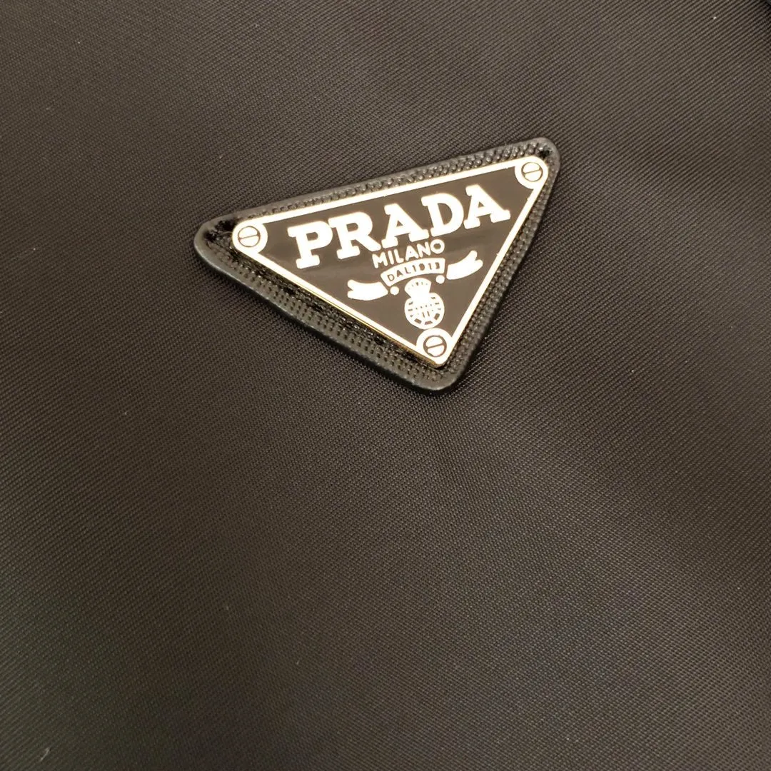 PRADA(プラダ) ハンドバッグ ブラック