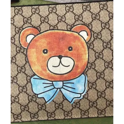 GUCCI(グッチ) × KAI テディベア クラッチバッグ