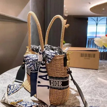 Dior(ディオール) Wicker バスケットバッグ