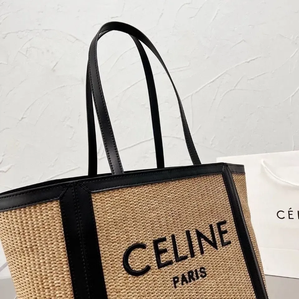 大人気【CELINE】クロスボディバッグ トラベル クラッチ ハンドバッグ