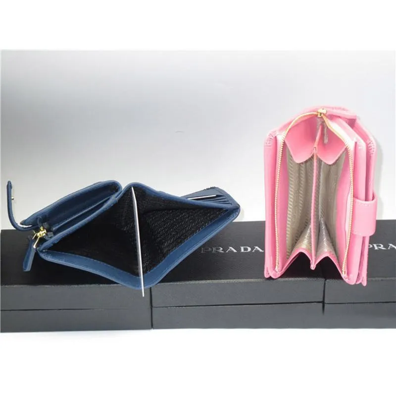 PRADA(プラダ) サフィアーノレザー 財布 ネイビー