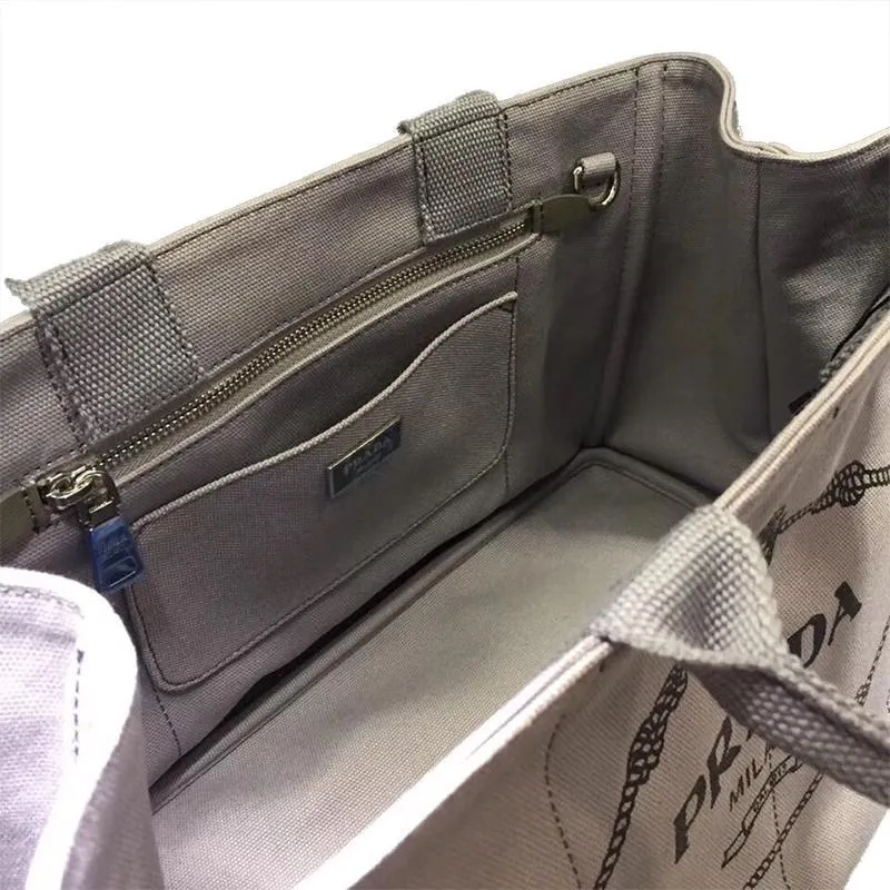 PRADA(プラダ) カナパ ファブリック ハンドバッグ グレー