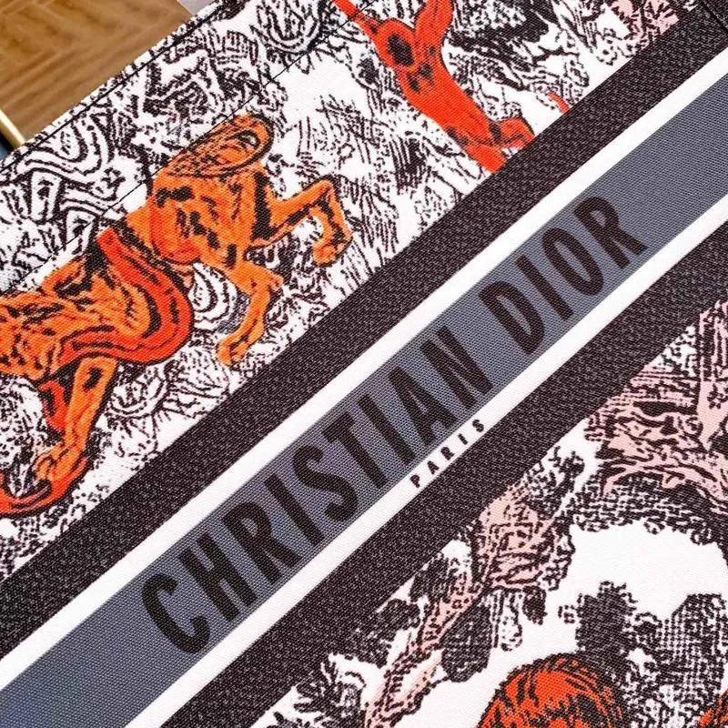 Dior(ディオール) Toile de Jouy ブックトート 2色