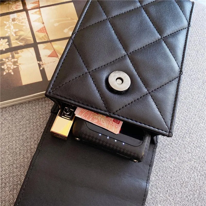 CHANEL(シャネル) クラシック チェーン ダイヤモンドテクスチャーユニバーサル バッグ 4色