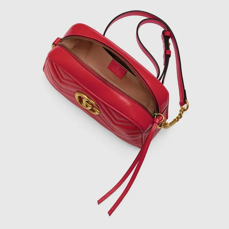GUCCI(グッチ)〔GGマーモント〕キルティング スモール ショルダーバッグ