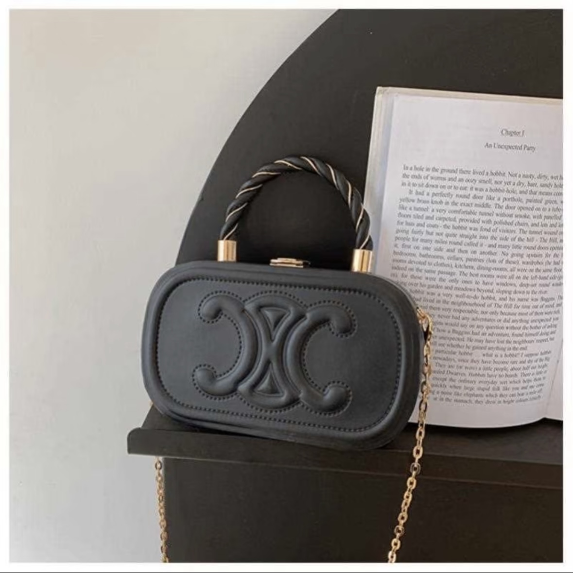 新作 CELINE ショルダーバッグ ハンドバッグ ミニ