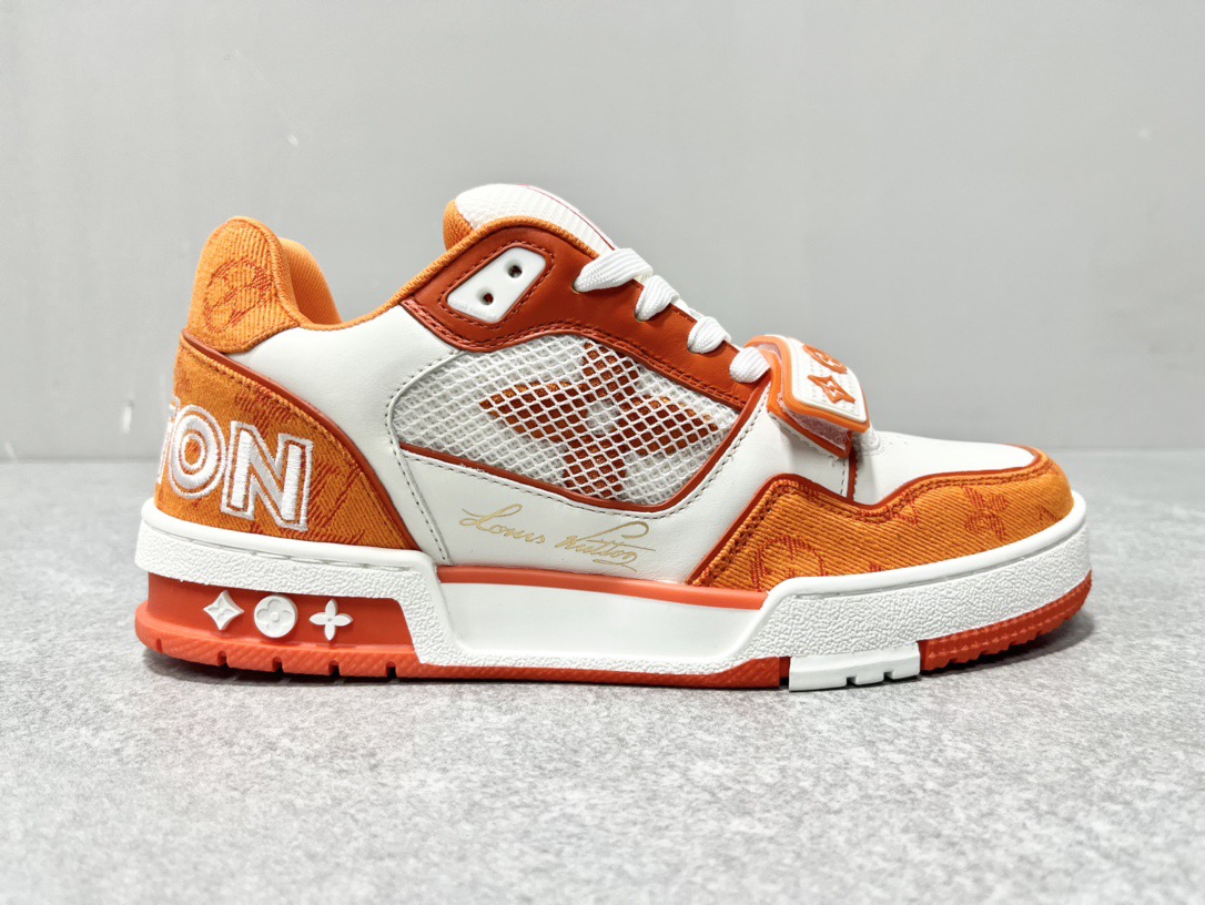 大人気 ！待望の新作が遂に登場！louis vuitton trainer lvトレイナーライン スニーカー