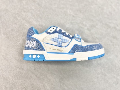 大人気 ！待望の新作が遂に登場！louis vuitton trainer lvトレイナーライン スニーカー