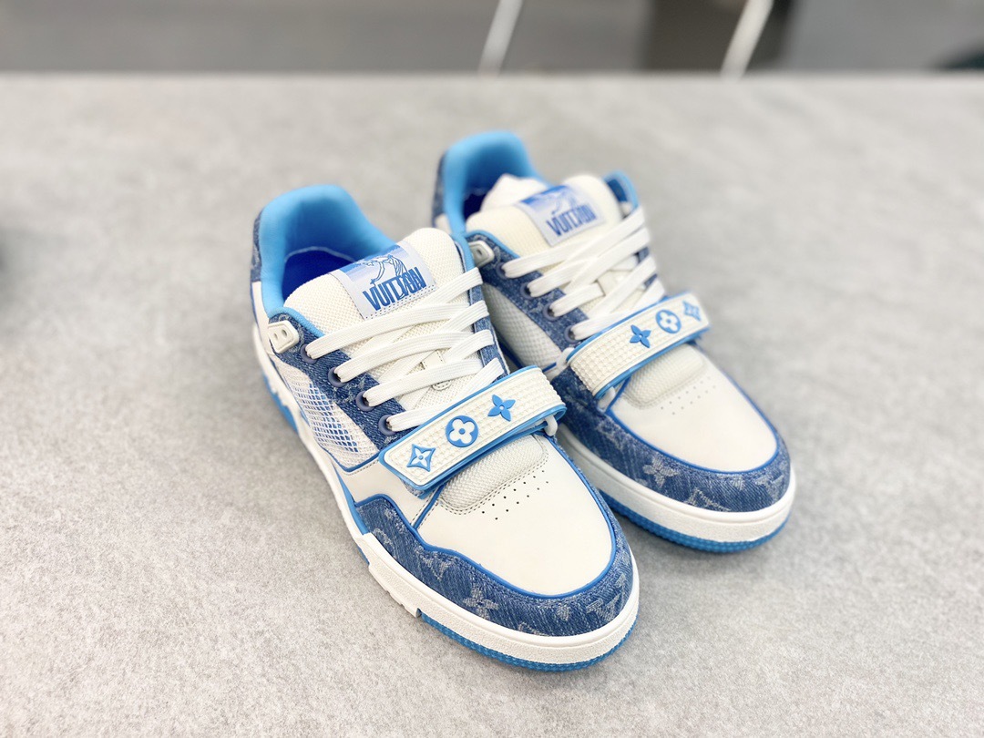 大人気 ！待望の新作が遂に登場！louis vuitton trainer lvトレイナーライン スニーカー