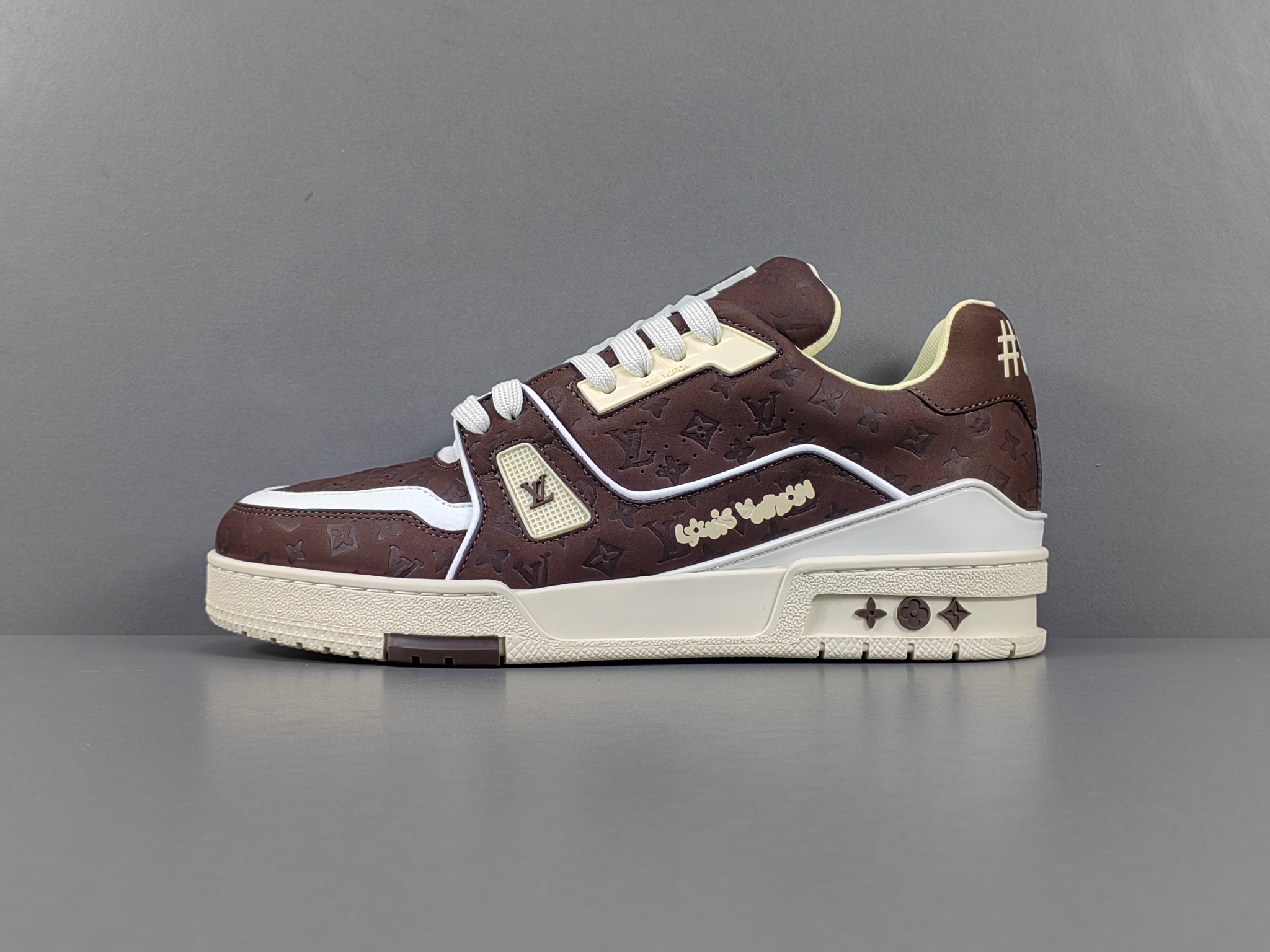 louis vuitton skate シリーズ 24ss の新作トレーナースニーカー スケートシューズ カップル用 2