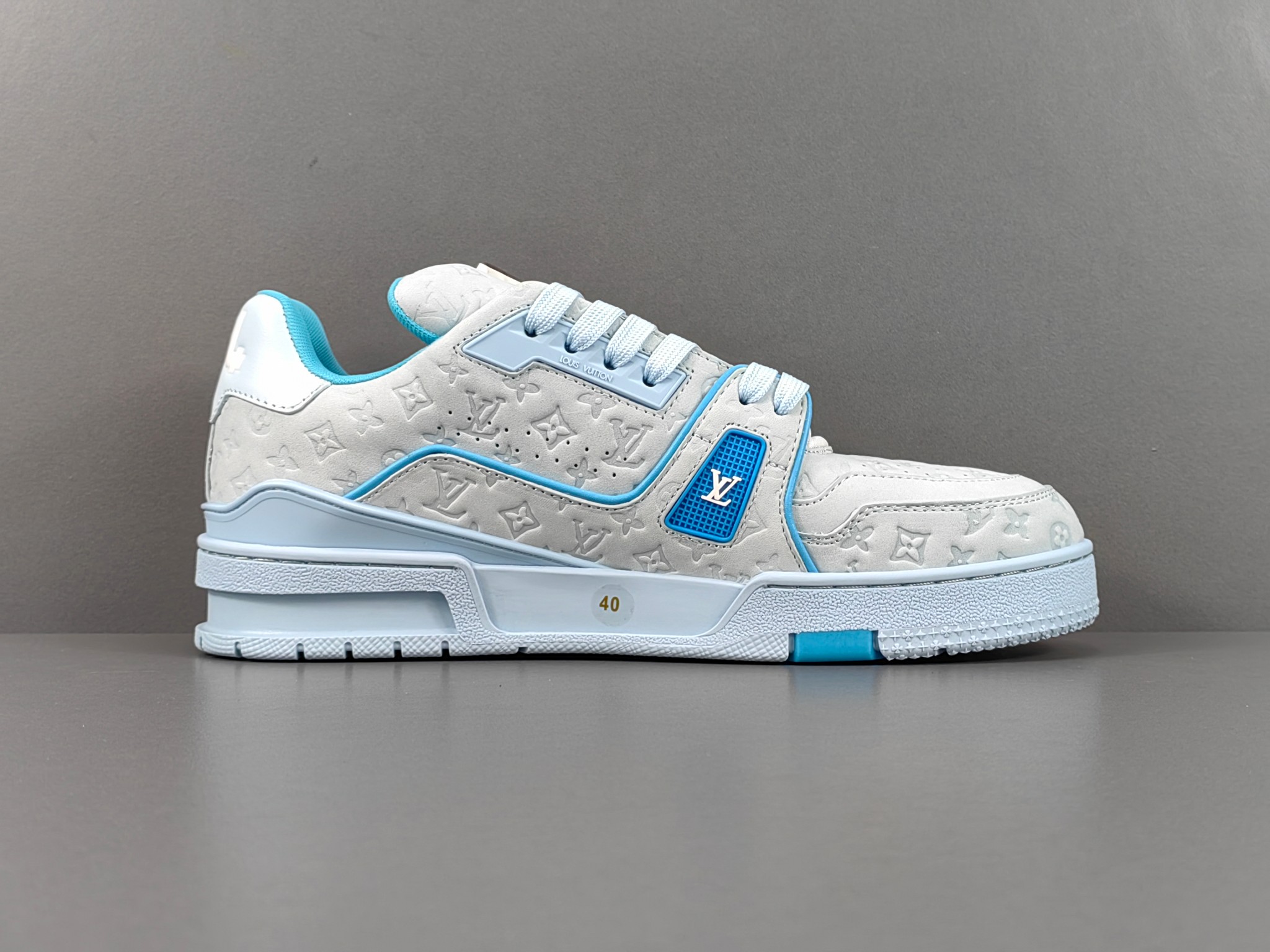 louis vuitton skate シリーズ 24ss の新作トレーナースニーカー スケートシューズ カップル用 1