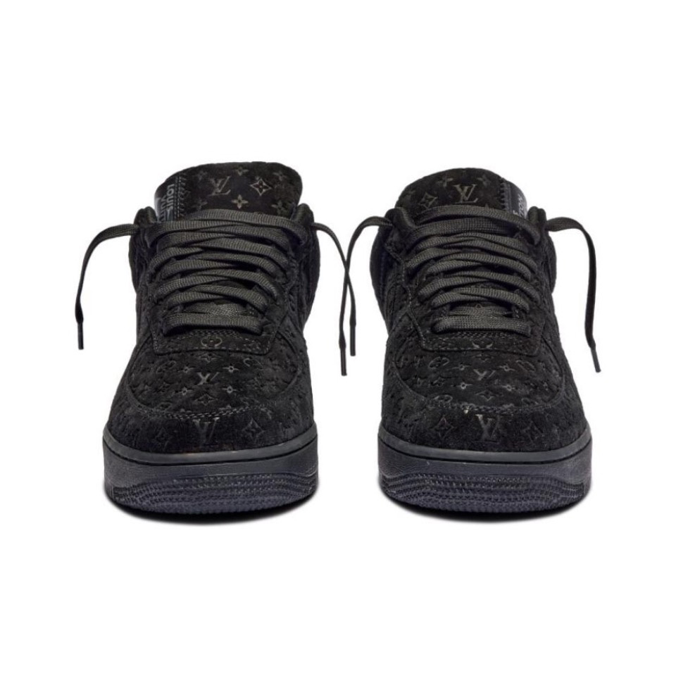 【日本未入荷】超入手困難louis vuitton x nike air force1 黒【本物保証】【代金引換】