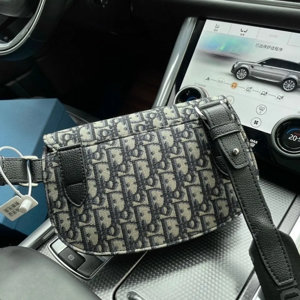Dior SADDLE メッセンジャーバッグ