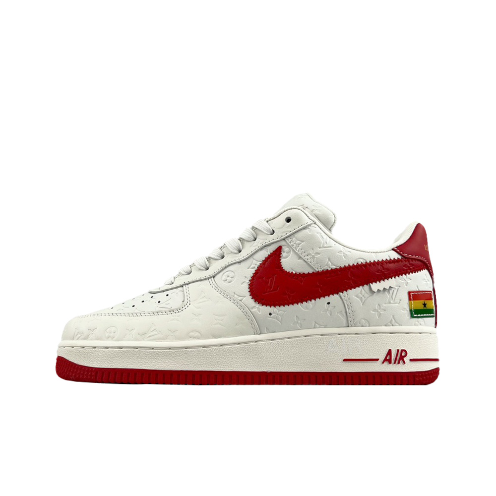 【新商品発売】【今年の新商品】louis vuittonxナイキエアフォース1レッド【代金引換】