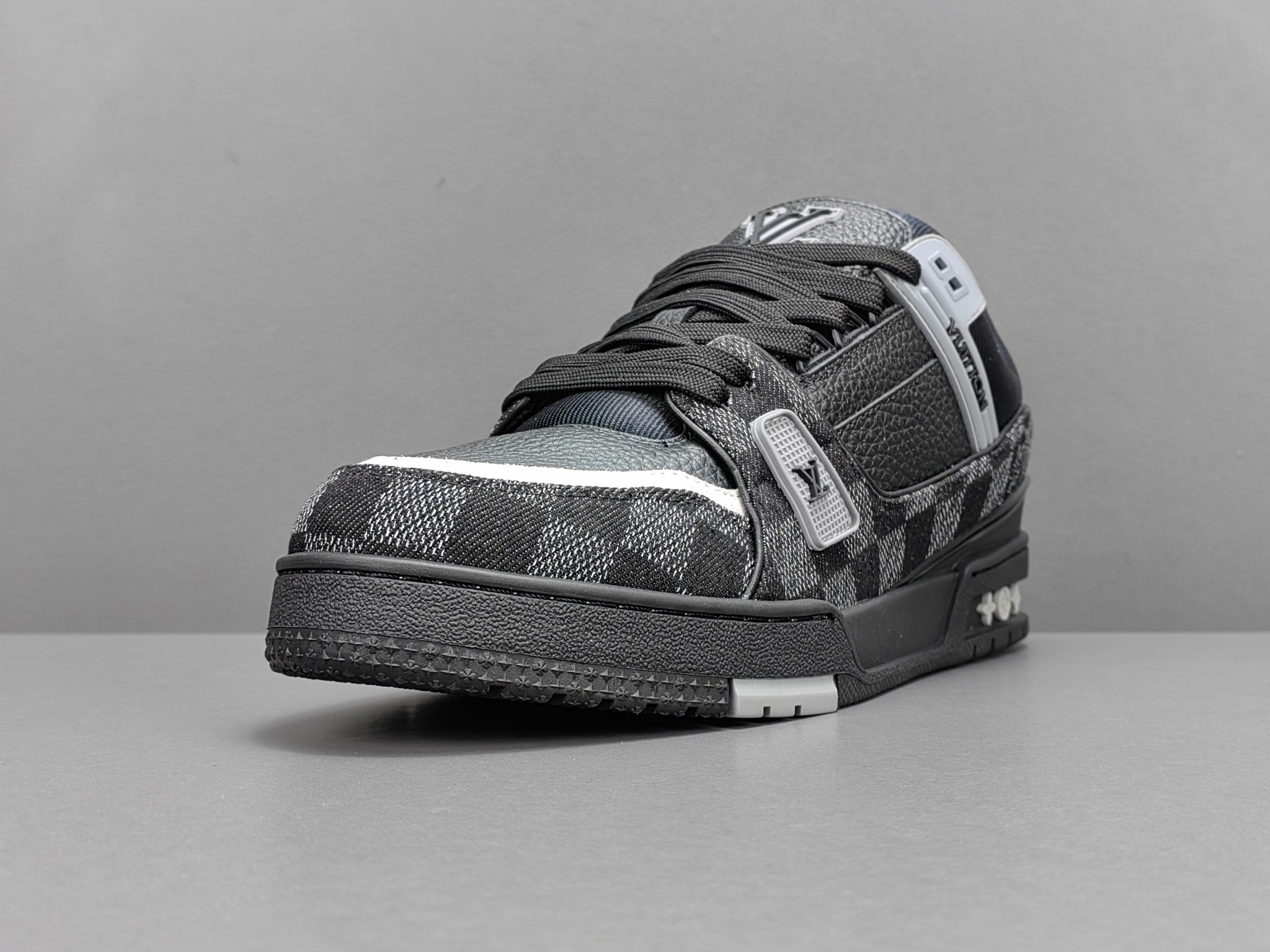 copy louis vuitton の の 2024 trainer スニーカー