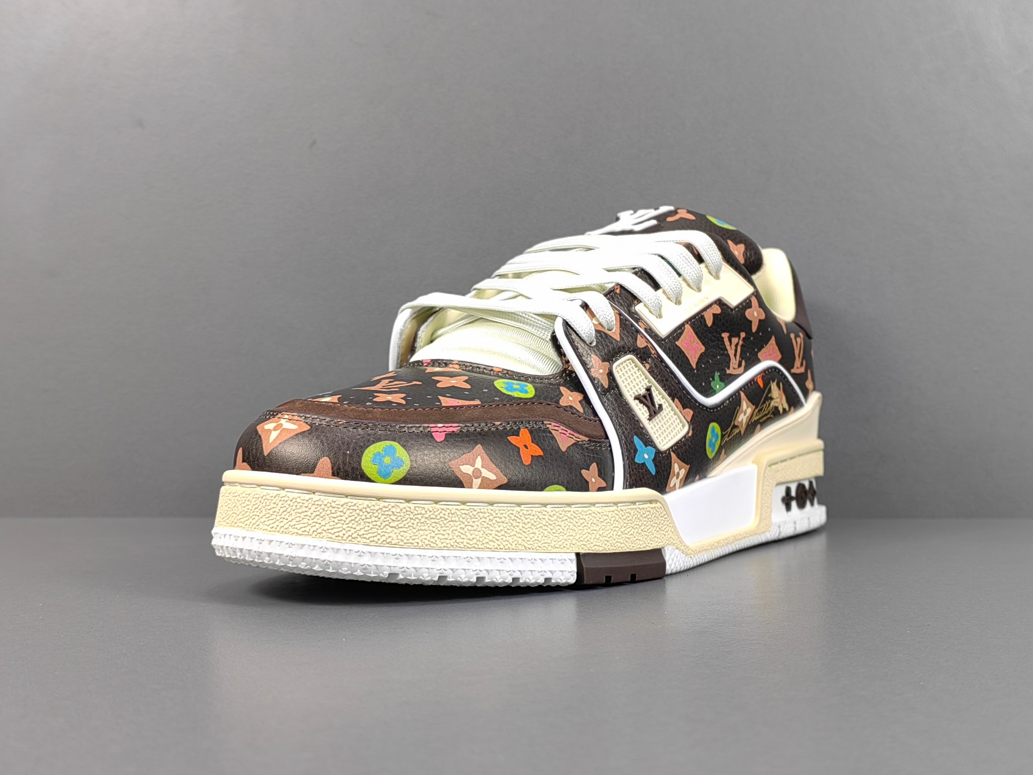 copy louis vuitton の の 2024 trainer スニーカー