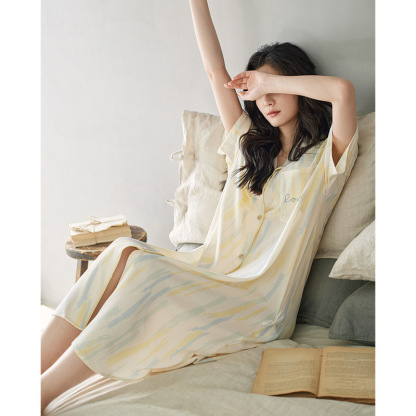 Mid-length, short-sleeve double-layered cotton gauze dress pajamas with padded chest