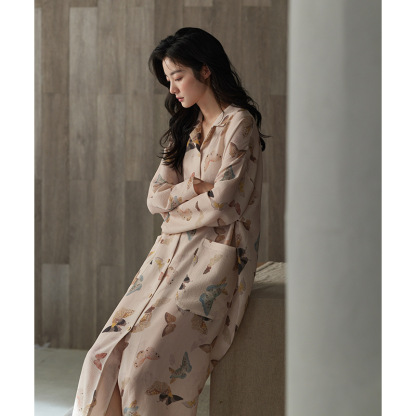 Long-sleeve minimalist-style double-layered cotton gauze bathrobe, mid-length