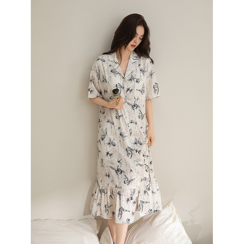Short-sleeve silk ice pajamas with butterfly pattern