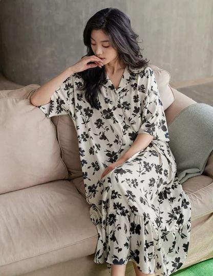 Lightweight short-sleeve silk ice pajamas