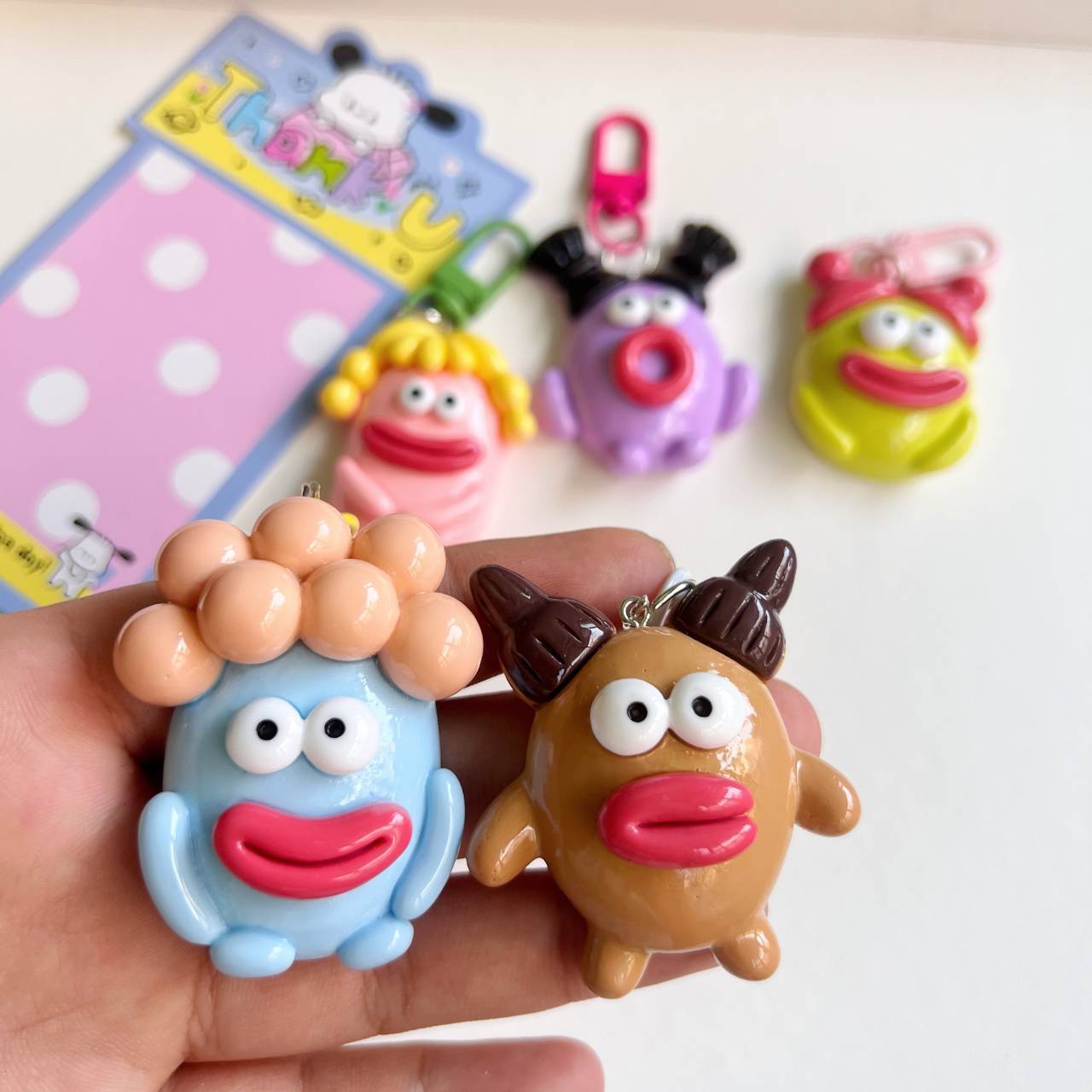 Large Size Funny Sausage Keychain with Big Mouth Cute School Bag Pendant Best Friend Gift Resin Cartoon Style Fresh Sweet