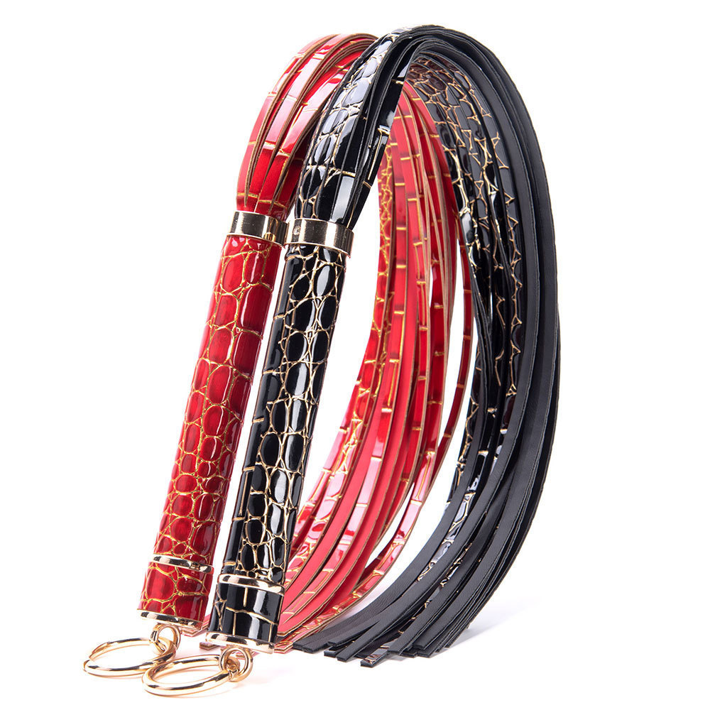 Queen BDSM Flogger