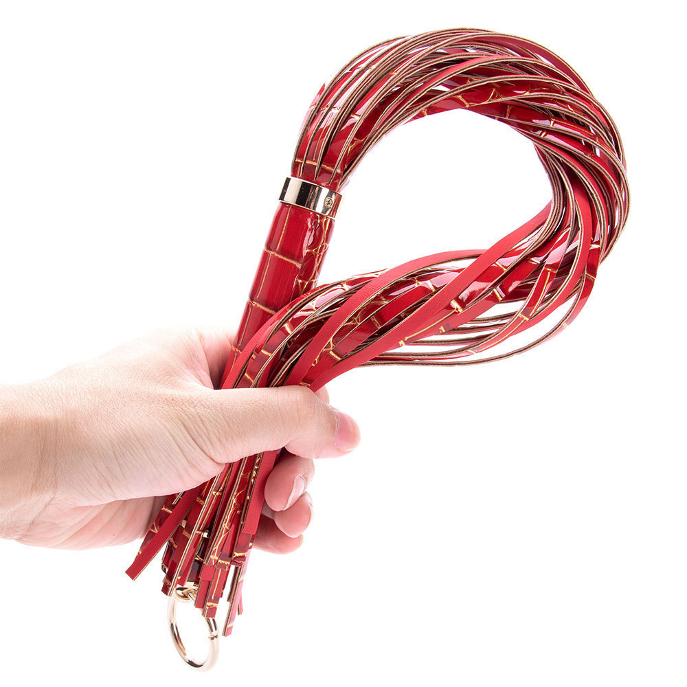 Queen BDSM Flogger