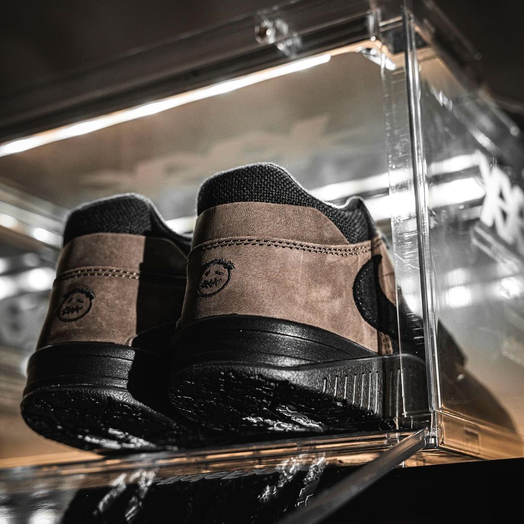 【2024年 11/26 発売】Travis Scott &times; NIKE JORDAN JUMPMAN JACK TR &ldquo;Dark Mocha/Black&rdquo; (トラヴィス・スコット ナイキ ジョーダン ジャンプマンジャック トレーナー &ldquo;ダークモカ/ブラック&rdquo;) [FZ8117-201]