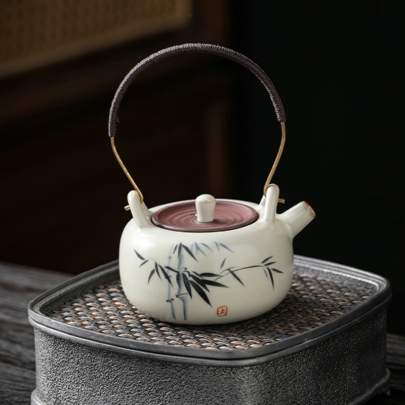 米黄汝窑手绘竹影-迷你提梁壺