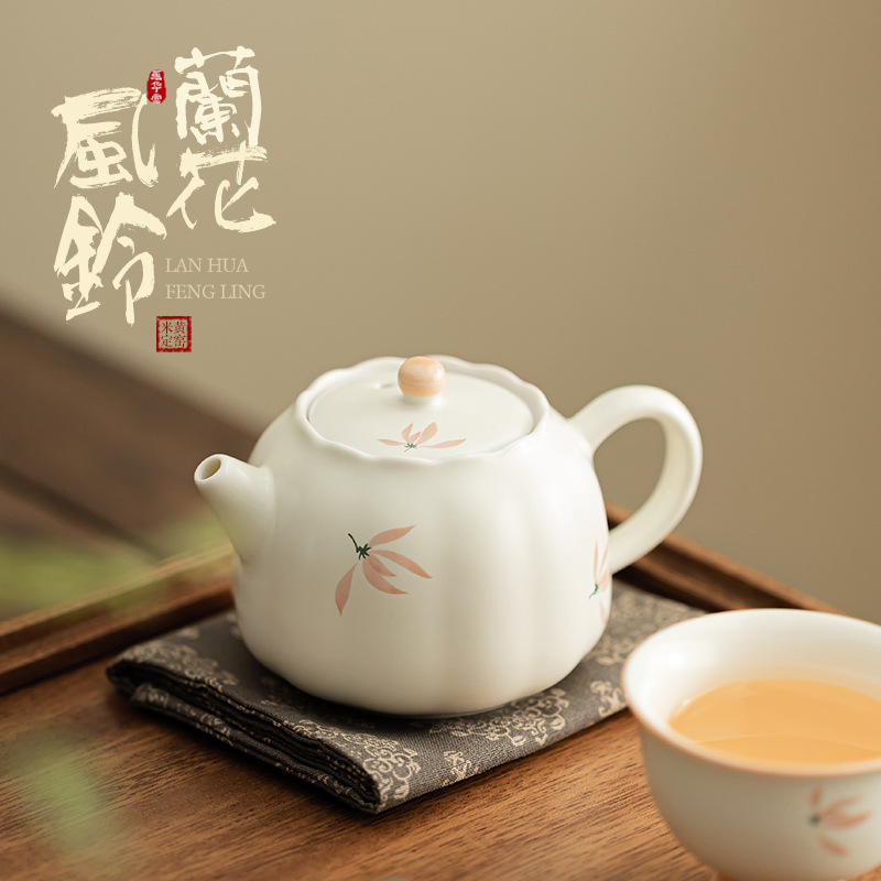 蘭花風鈴-花口壺