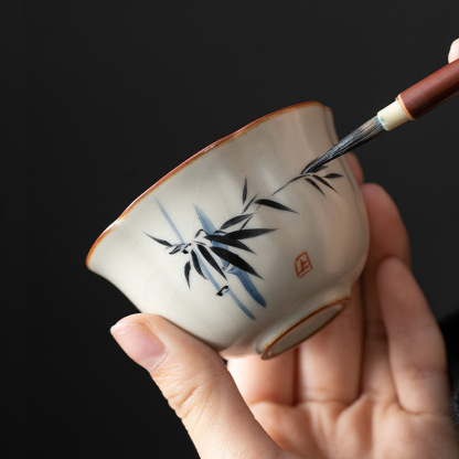 米黃汝窯手繪竹影-葵口杯