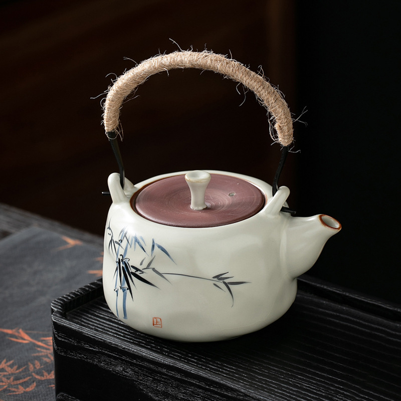 米黄汝窑手绘竹影-提梁壺