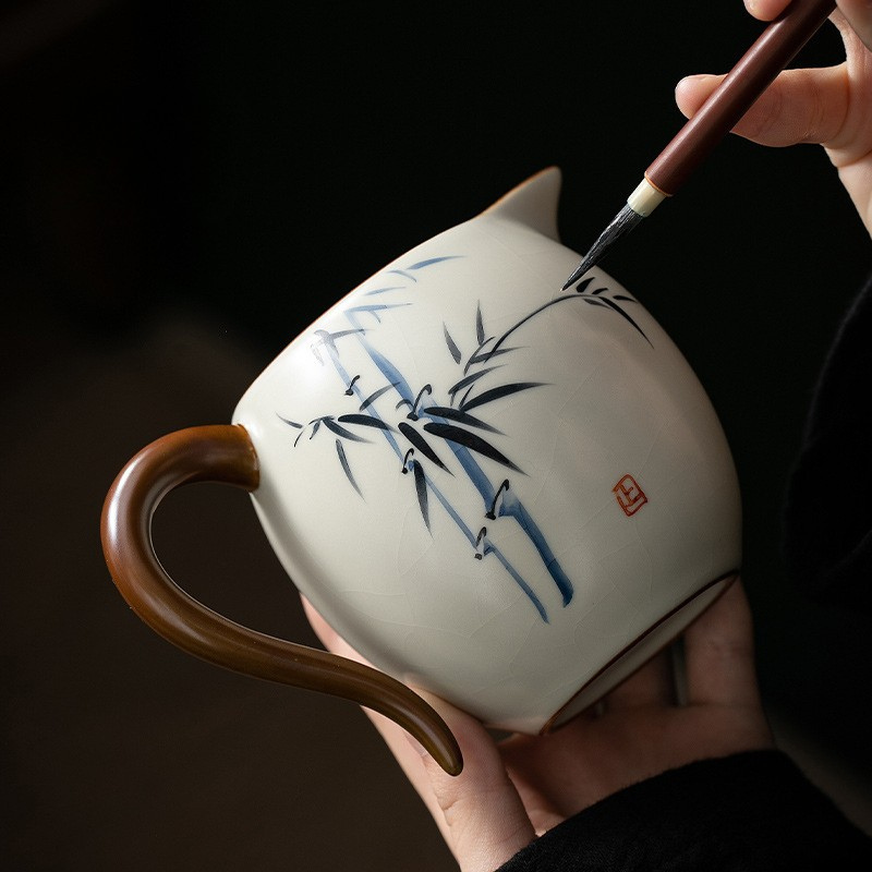 米黄汝窑手绘竹影-公道杯