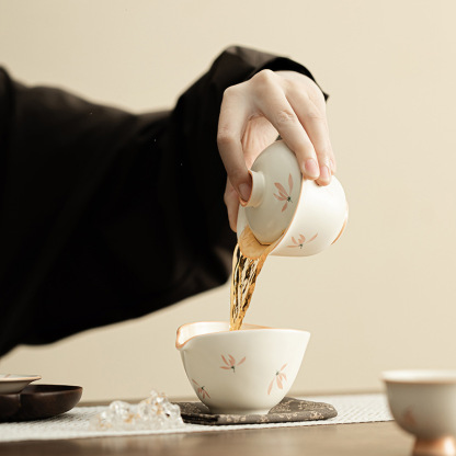 蘭花風鈴-初元蓋碗