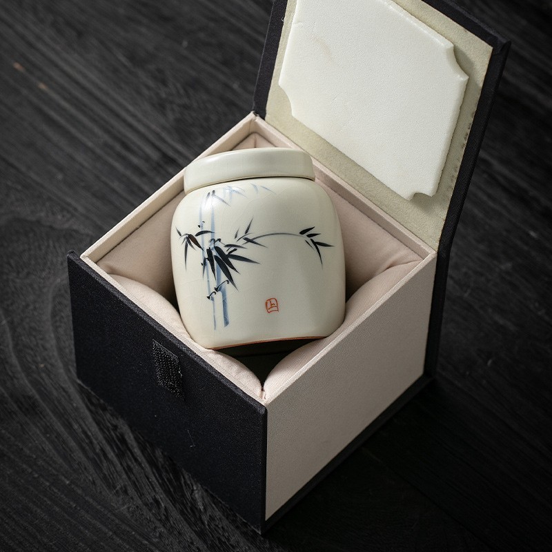 米黄汝窑手绘竹影-茶葉罐