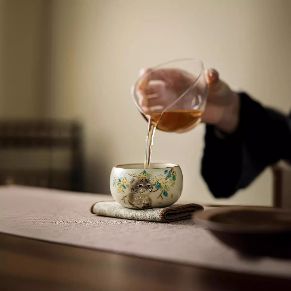 汝窯萌貓羅漢杯