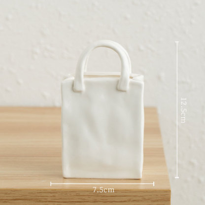 褶皺紙袋白色陶瓷花瓶擺件