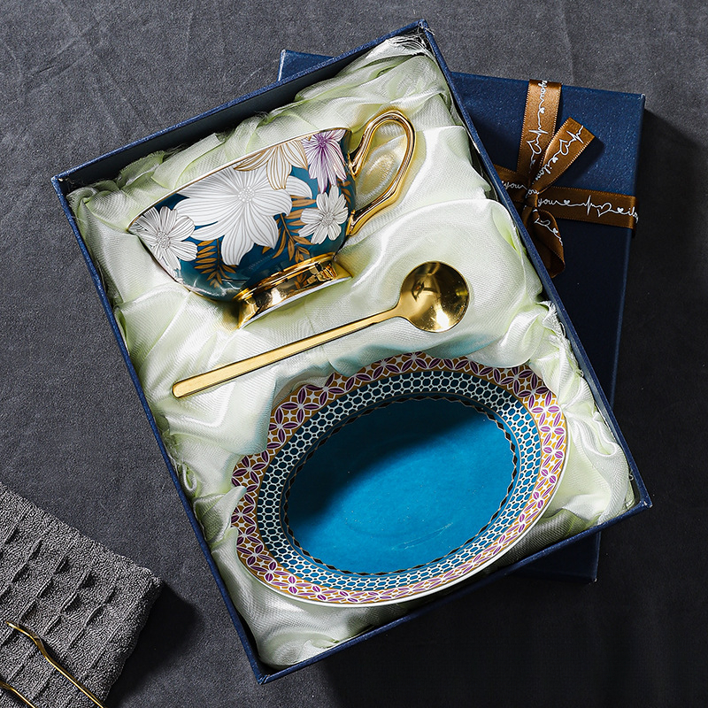 輕奢骨瓷杯碟套裝