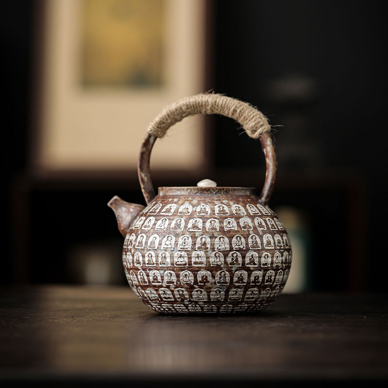 萬佛老岩泥鎏銀茶壺