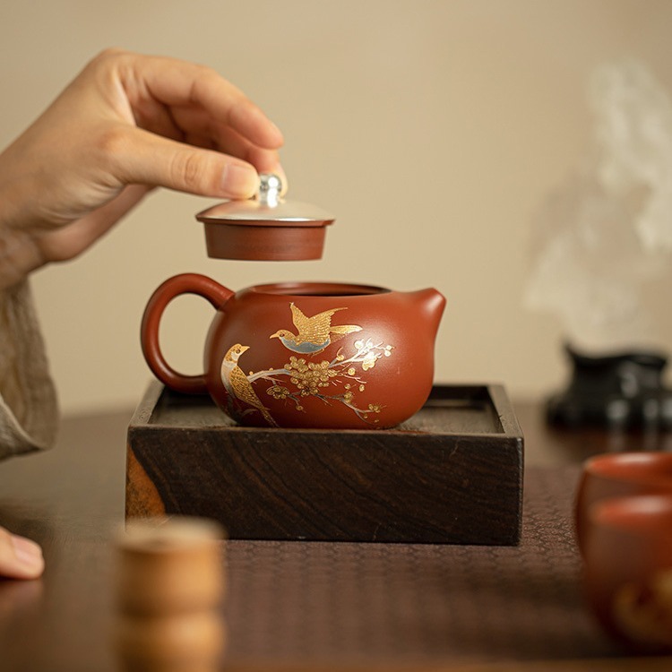 紫砂西施壺喜上眉梢高檔一壺兩杯茶壺禮盒裝