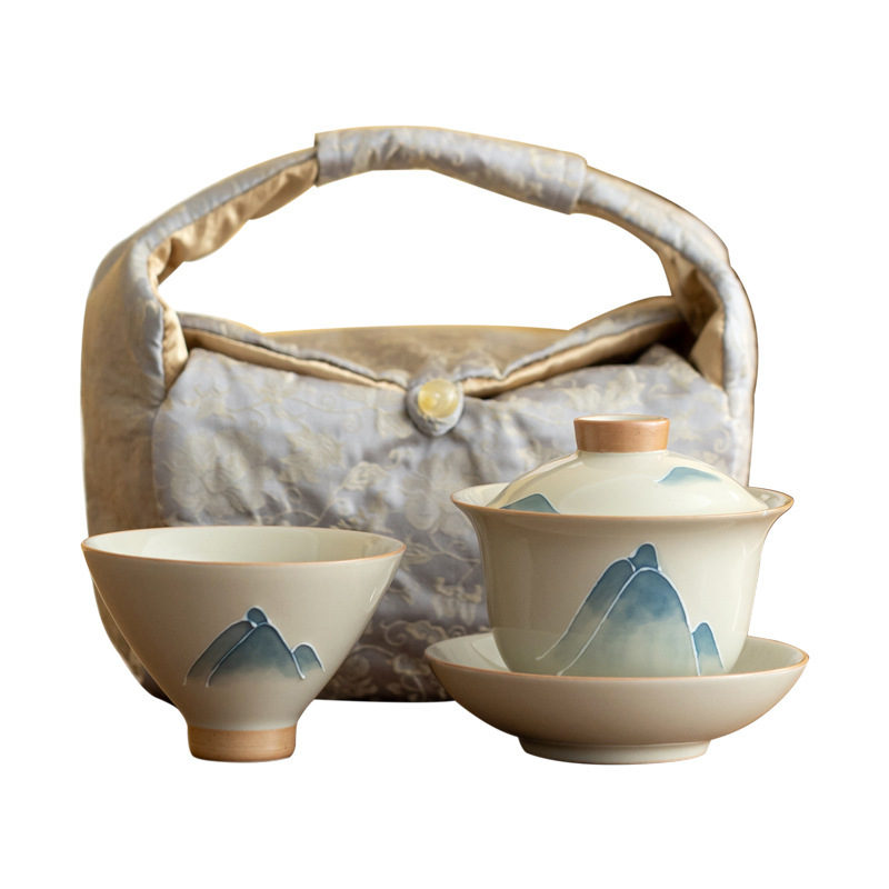 手繪浮雕山水陶瓷蓋碗