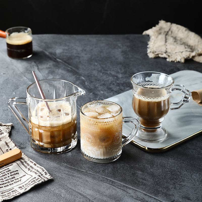 高腳浮雕玻璃杯