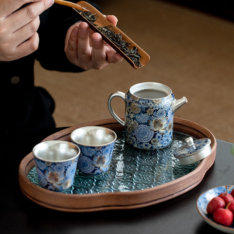 繁花鎏銀直身壺禮盒裝