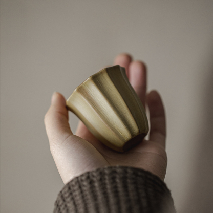 日式侘寂風粗陶品茗杯